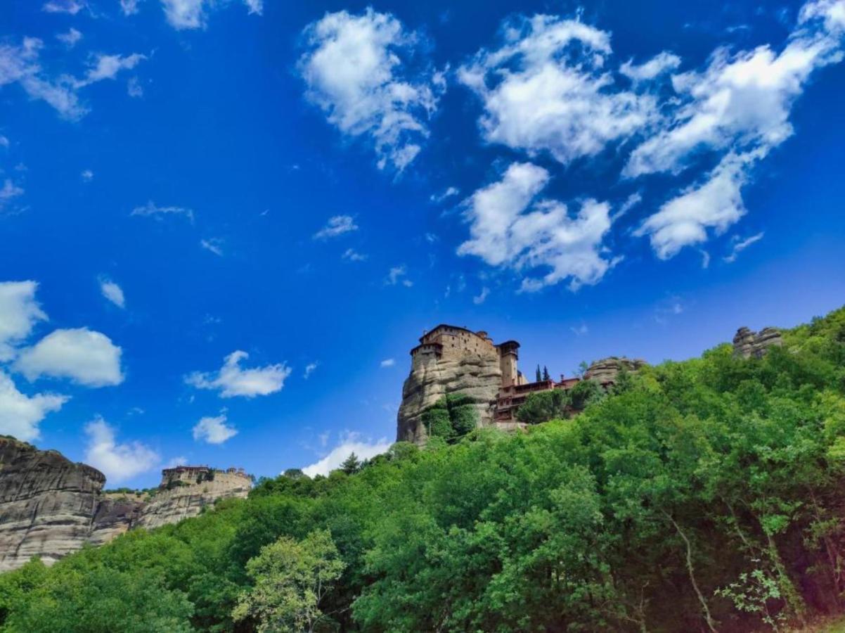 Enjoy Meteora Three Apartment